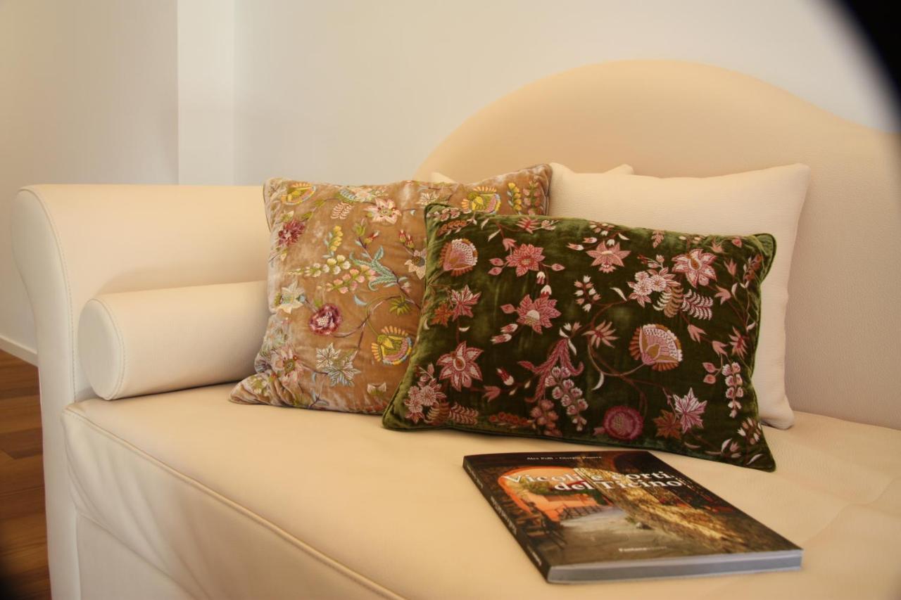 Al Ciani Balcony Suite Лугано Екстериор снимка